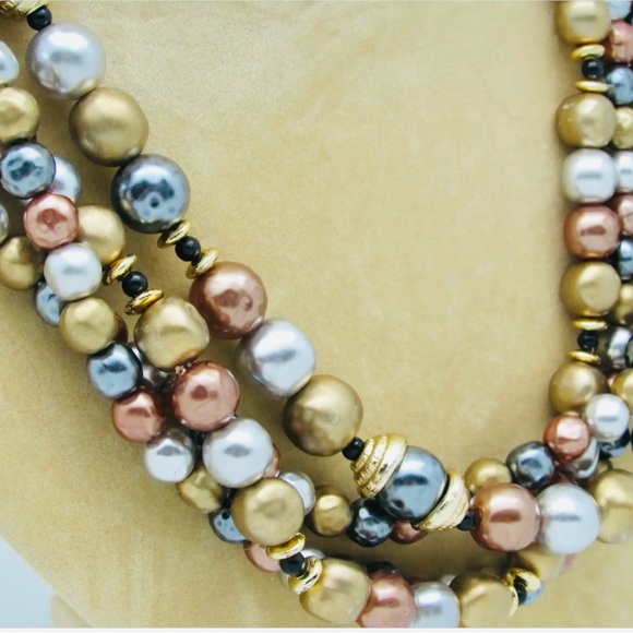 Four Strand Metallic Colored Bead Necklace - Picture 3 of 3